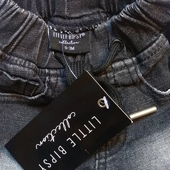 0-3month Little Bipsy jean shorts - Picture 3 of 3